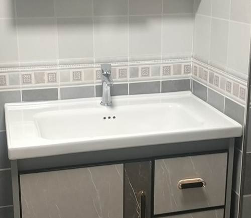 ʡ�������л���� ���ų��й㳡��װ2��2��1�� ������ڽ���